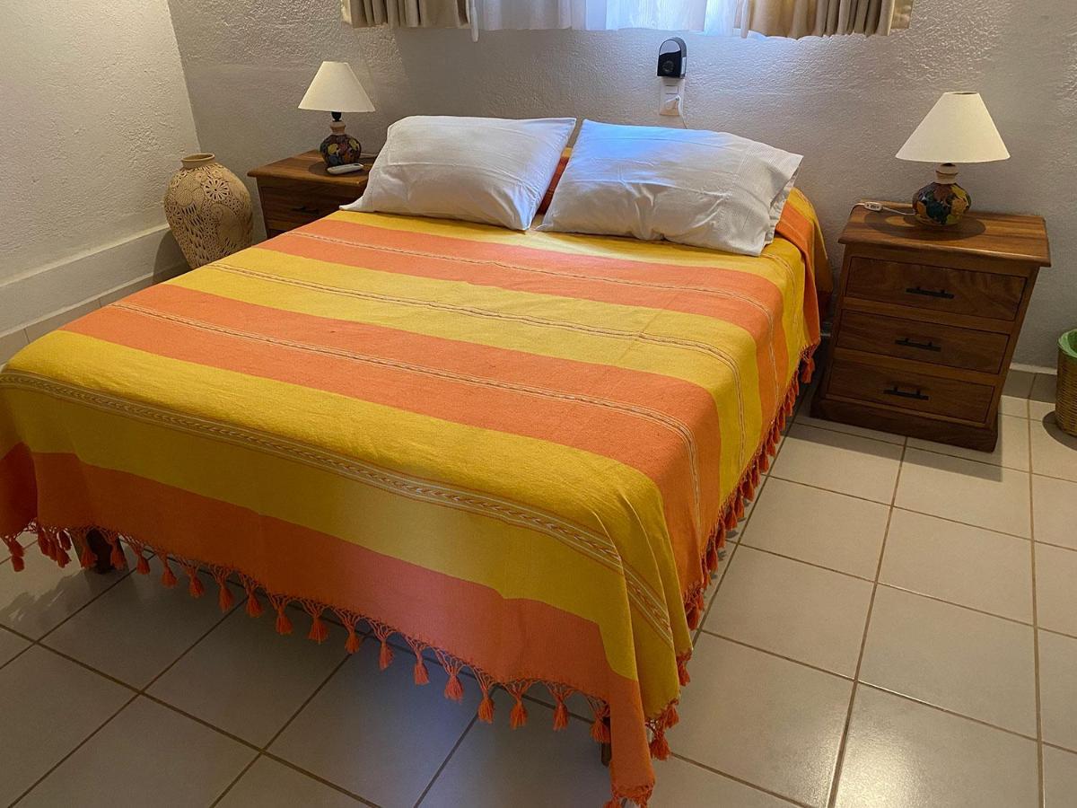 Zandoyo Bed & Breakfast Puerto Escondido  Exterior photo